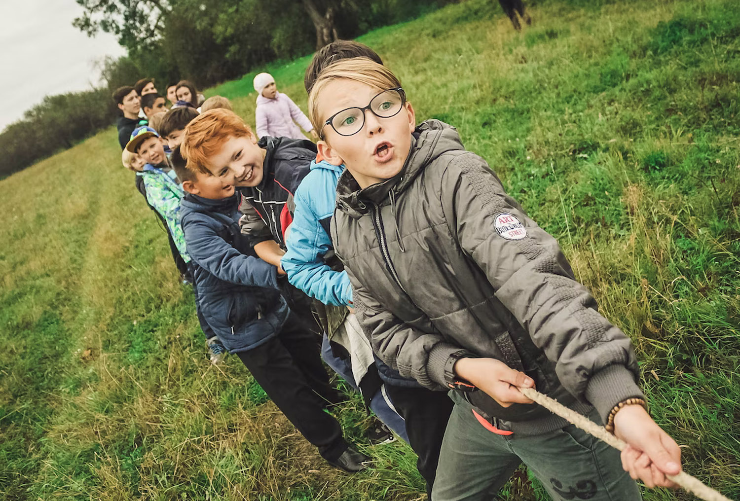 Modulo del corso di formazione esperienziale, come portare le costellazioni familiari in aziende, scuole e organizzazioni.